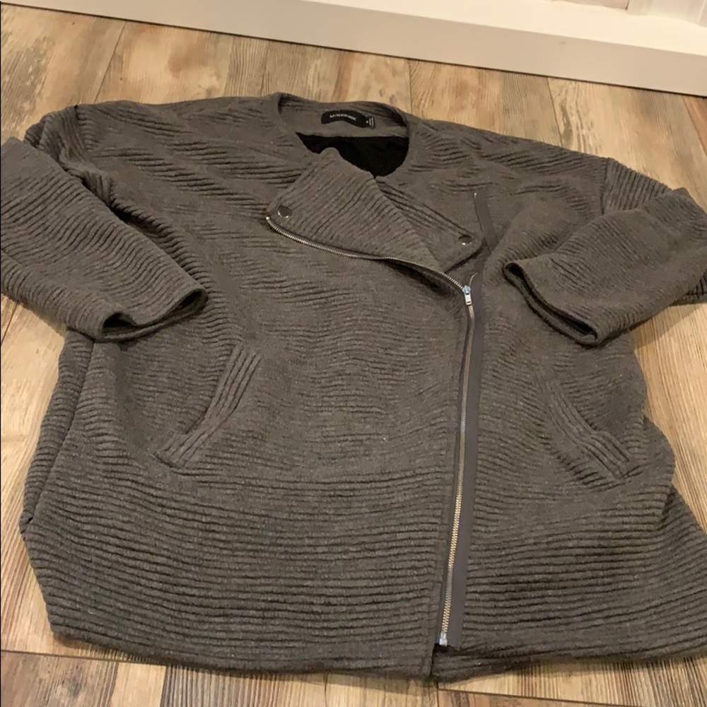 Grey ribbed jacket